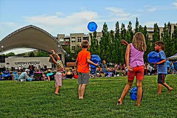 CONCERT ON THE GREEN | STAPLETON MCA | 1215 PHOTO