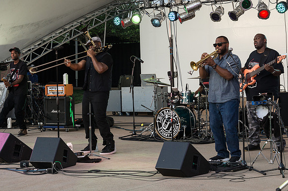 CONCERT ON THE GREEN | STAPLETON MCA | 1215 PHOTO