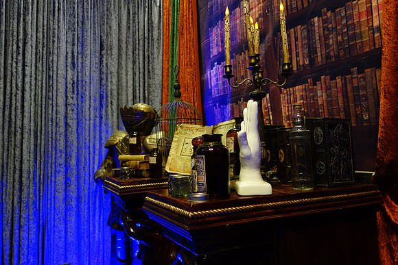 HARRY POTTER LOCK-IN